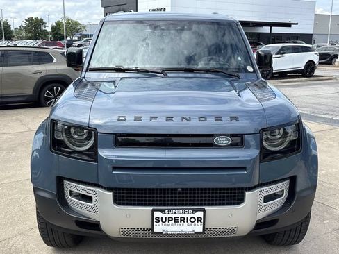 Used 2025 Land Rover Defender 110 S AWD/4WD image 12