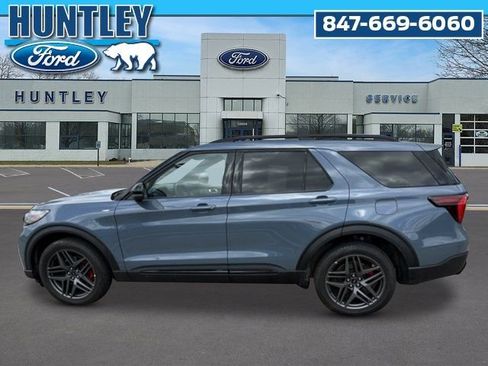 Used 2025 Ford Explorer ST-Line w/ Premium Package AWD/4WD image 7