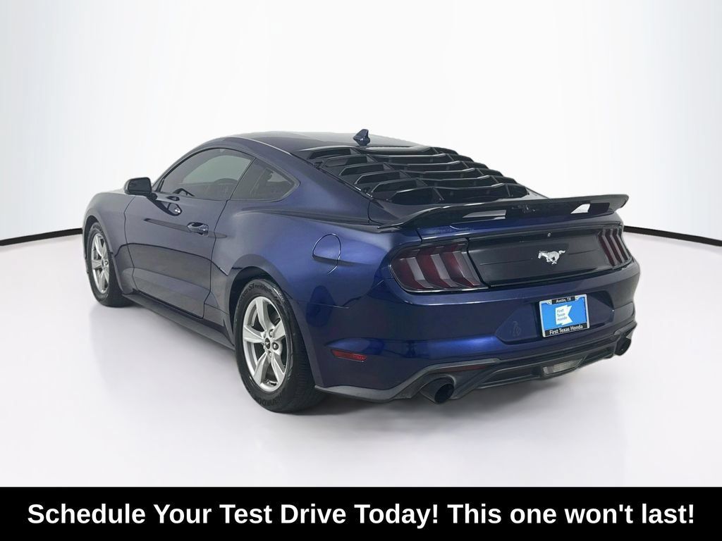 Used 2020 Ford Mustang Coupe RWD image 5