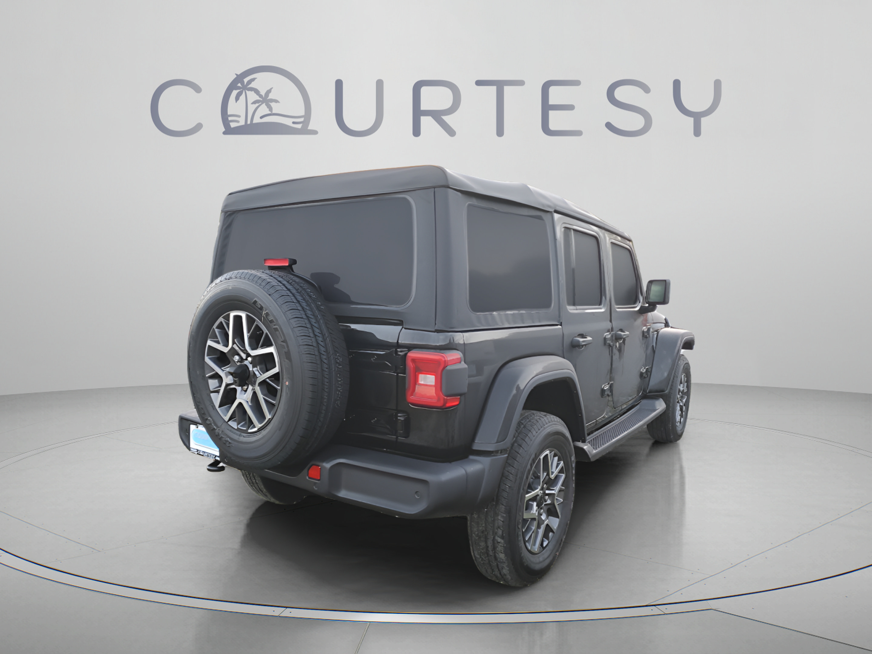 New 2026 Jeep Wrangler Unlimited Sahara AWD/4WD image 3