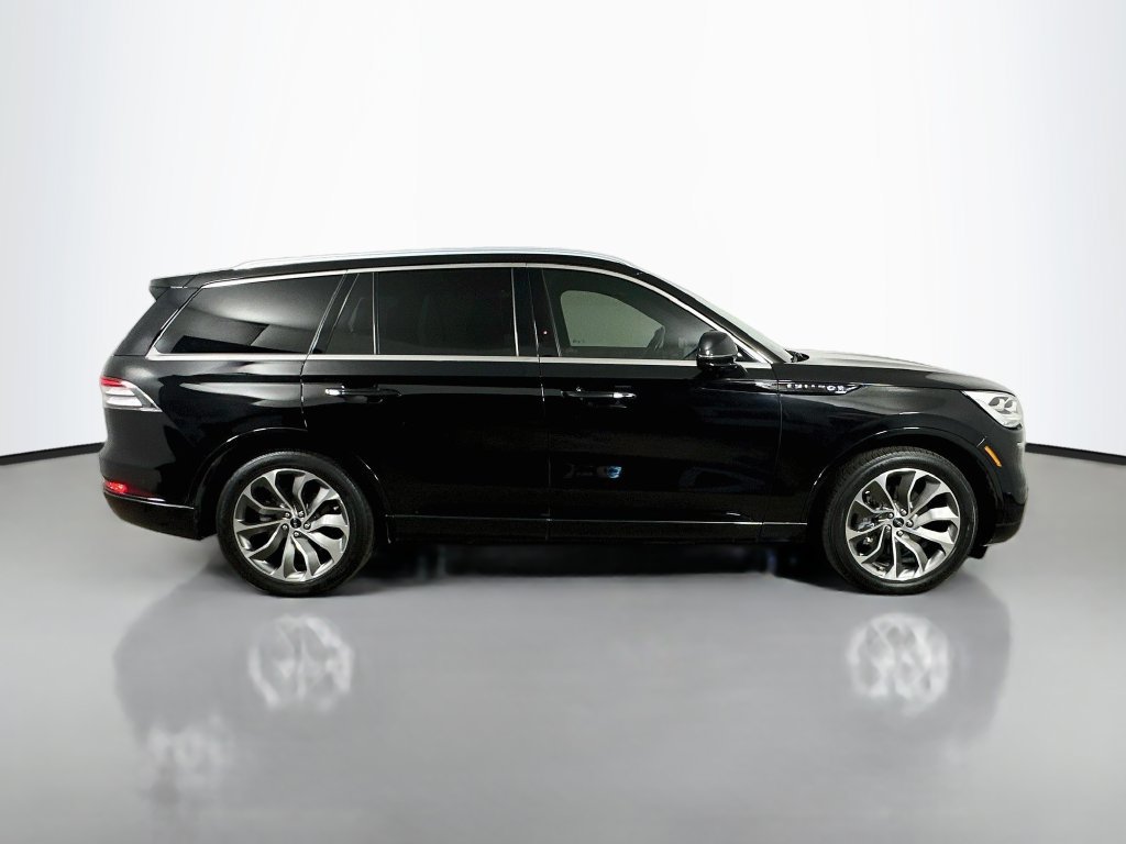 Used 2020 Lincoln Aviator Grand Touring w/ Equipment Group 302A AWD/4WD image 7