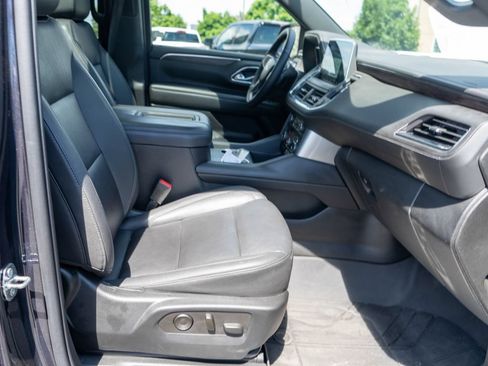 Certified 2023 Chevrolet Tahoe LT w/ Luxury Package AWD/4WD image 10