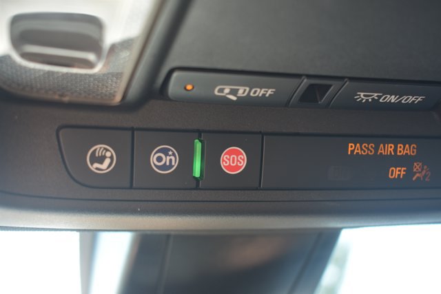 Used 2025 Chevrolet Blazer RS FWD image 31