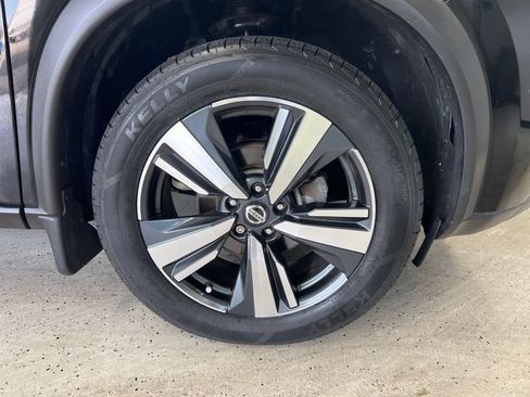 Used 2021 Nissan Rogue SL AWD/4WD image 7