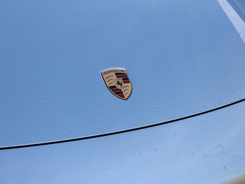 New 2025 Porsche Macan 4S Electric image 13