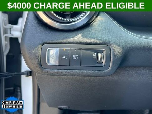 Used 2024 Chevrolet Blazer EV LT AWD/4WD image 17