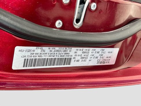 Used 2019 RAM 1500 Big Horn image 29