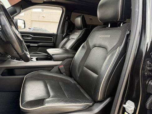 Used 2020 RAM 1500 Laramie w/ Sport Appearance Package AWD/4WD image 27