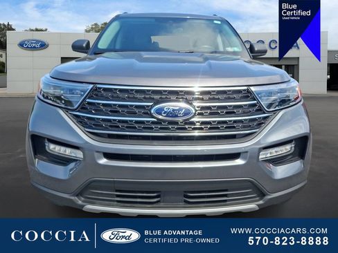 Certified 2023 Ford Explorer XLT w/ Equipment Group 202A AWD/4WD image 2
