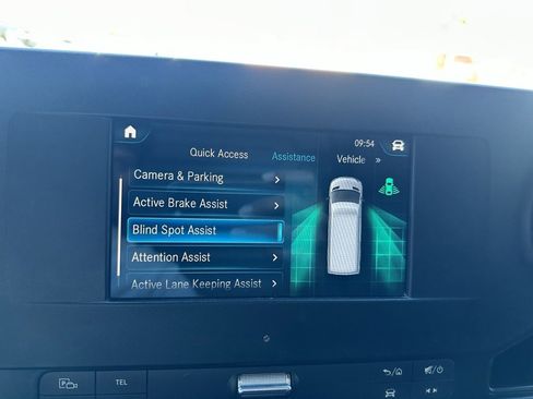 Used 2023 Mercedes-Benz Sprinter 2500 image 13