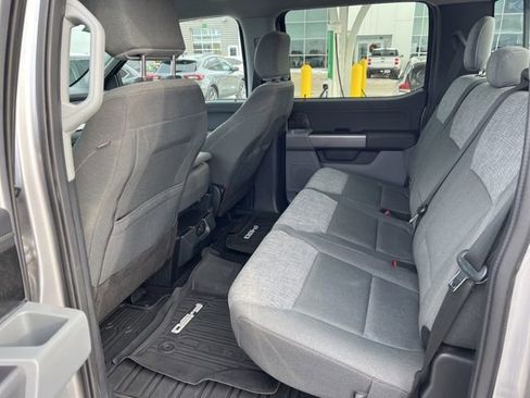 Used 2022 Ford F150 XLT w/ Equipment Group 302A High image 11