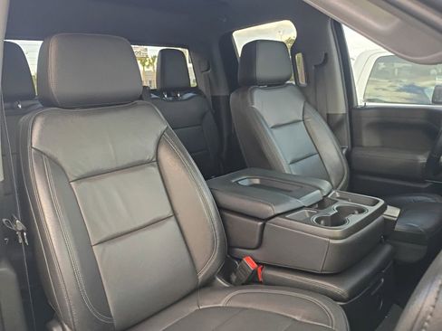 Used 2019 Chevrolet Silverado 1500 LT w/ Convenience Package RWD image 5