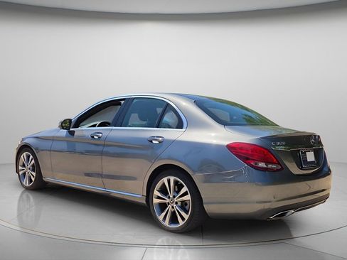 Used 2018 Mercedes-Benz C 300 Sedan image 6