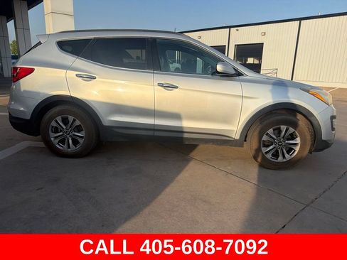 Used 2015 Hyundai Santa Fe Sport w/ Option Group 04 FWD image 2