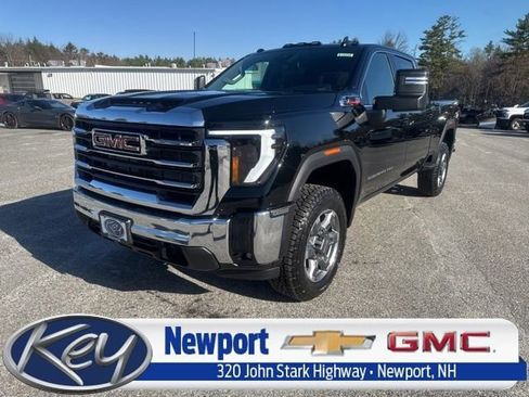 New 2026 GMC Sierra 2500 SLE w/ Preferred Package AWD/4WD image 1