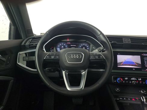 Used 2021 Audi Q3 2.0T Premium w/ Convenience Package AWD/4WD image 16