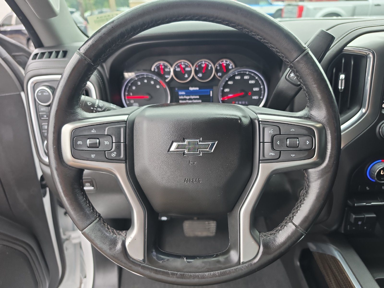 Used 2021 Chevrolet Silverado 1500 LT Trail Boss AWD/4WD image 26