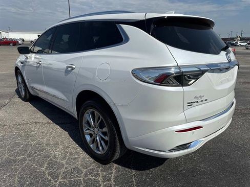 Used 2022 Buick Enclave Avenir image 6