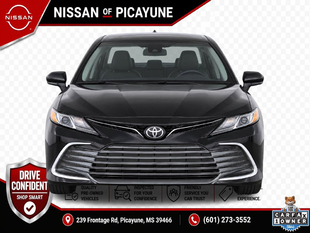 Used 2023 Toyota Camry LE FWD image 6