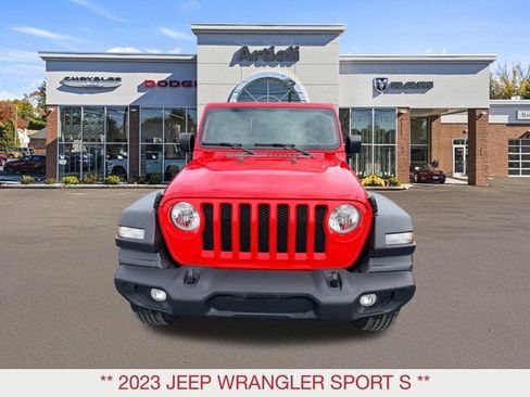 Certified 2023 Jeep Wrangler Sport S image 3