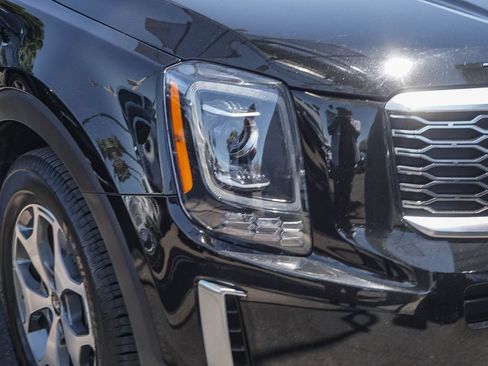 Used 2020 Kia Telluride EX FWD image 11