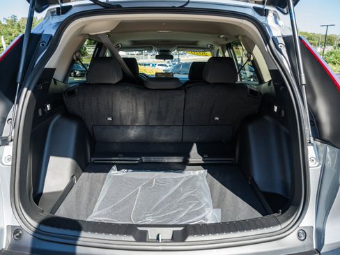 Certified 2026 Honda CR-V EX image 9