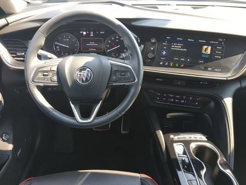 Used 2022 Buick Envision Essence w/ Technology Package II FWD image 13