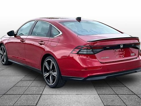 Used 2024 Honda Accord Sport image 10