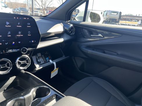 New 2026 Chevrolet Blazer EV LT w/ Midnight/Sport Edition image 29