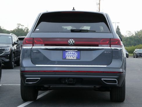 New 2026 Volkswagen Atlas SEL image 24