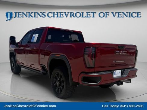 Used 2024 GMC Sierra 2500 AT4 w/ AT4 Premium Plus Package AWD/4WD image 7