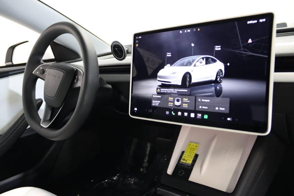 Used 2025 Tesla Model 3 Long Range RWD image 53