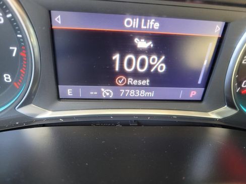 Used 2020 Chevrolet Traverse Premier w/ LPO, Floor Liner Package FWD image 36