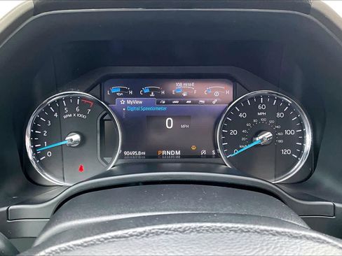 Used 2020 Ford Expedition XLT w/ Equipment Group 202A image 25