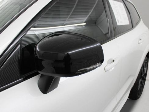 Certified 2023 Volvo XC60 B5 Ultimate w/ Climate Package image 67