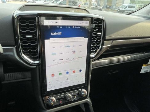 New 2025 Ford Ranger Lariat w/ FX4 Off-Road Package image 24