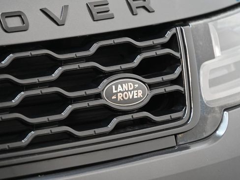 Used 2019 Land Rover Range Rover Sport Supercharged AWD/4WD image 10