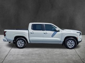 Used 2024 Nissan Frontier SV w/ SV Convenience Package RWD video 3