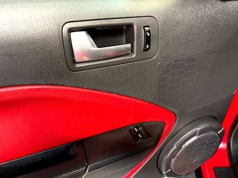 Used 2007 Ford Mustang Shelby GT500 image 27