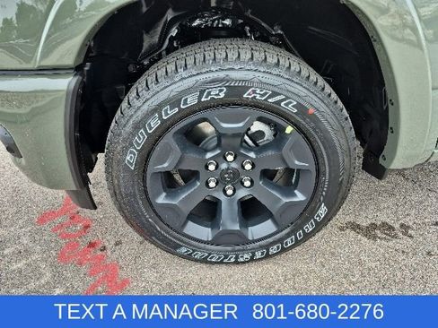 New 2026 RAM 1500 4x4 Crew Cab image 7