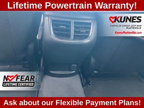 Used 2024 Chevrolet Malibu LT image 33