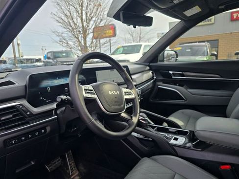 Used 2024 Kia Telluride SX Prestige X-Pro image 11