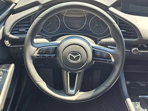 Used 2025 MAZDA MAZDA3 s FWD image 18