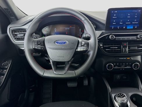Used 2025 Ford Escape ST-Line FWD image 20