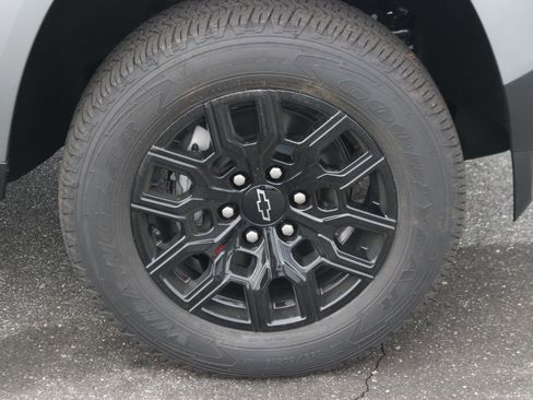 New 2026 Chevrolet Colorado W/T w/ WT Custom Package image 9