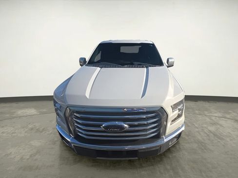 Used 2015 Ford F150 XLT w/ Equipment Group 302A Luxury image 7