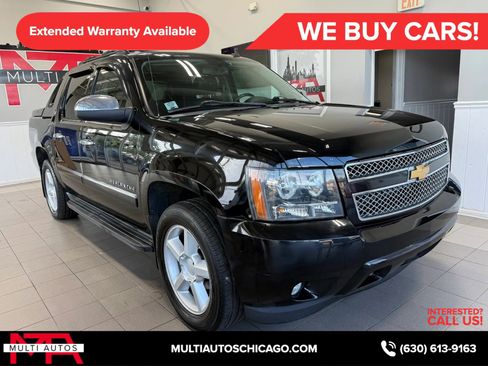 Used 2013 Chevrolet Avalanche LTZ AWD/4WD image 4