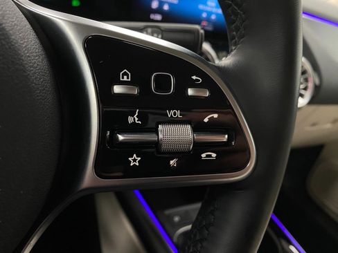 Certified 2022 Mercedes-Benz GLA 250 GLA 250 4MATIC SUV image 17