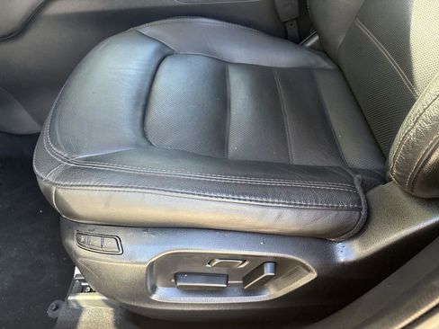 Used 2022 MAZDA CX-5 AWD 2.5 S w/ Premium Plus Pkg image 11