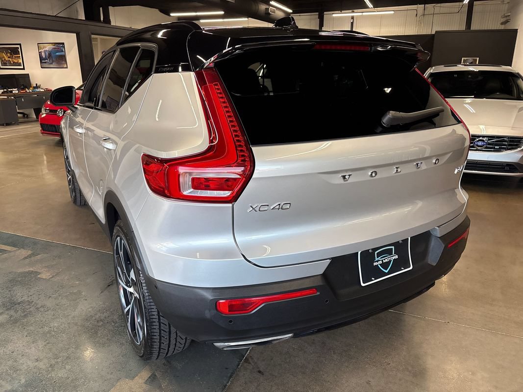 Used 2019 Volvo XC40 T5 R-Design AWD/4WD image 8